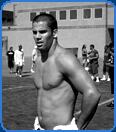 tall football player eric decker